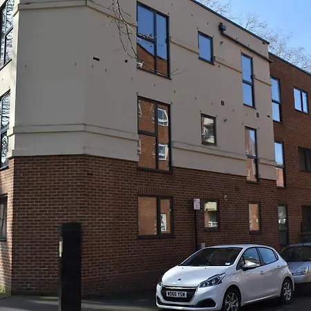 Seven Ways Apartment