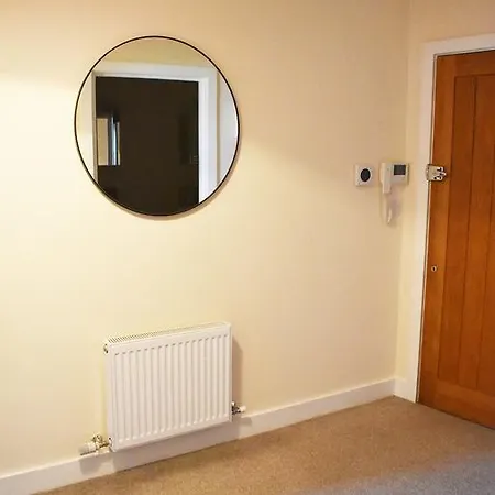Apartment Seven Ways *
